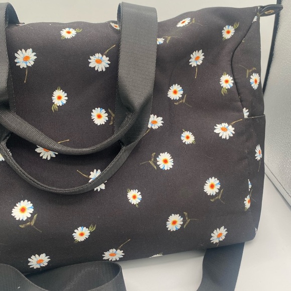 Alice + Olivia Black Daisy Travel Bag - Picture 2 of 7